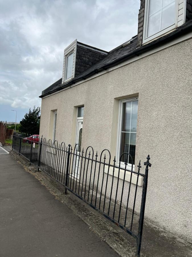 4 Bed Bungalow Near Airport EDI Exteriér fotografie