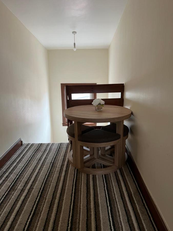 4 Bed Bungalow Near Airport EDI Exteriér fotografie